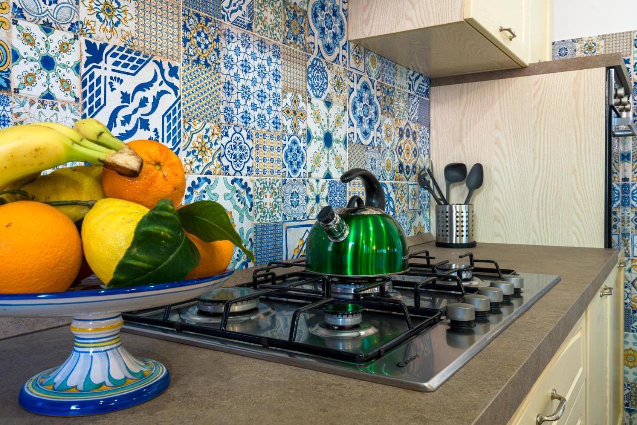Loft Angolo Sul Mare Letojanni Esterno foto